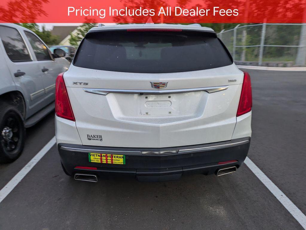 used 2017 Cadillac XT5 car, priced at $19,371