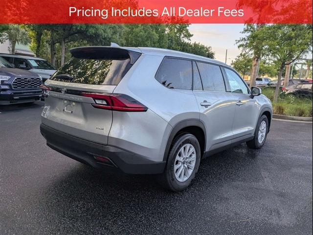 new 2026 Toyota Grand Highlander Hybrid car, priced at $51,252