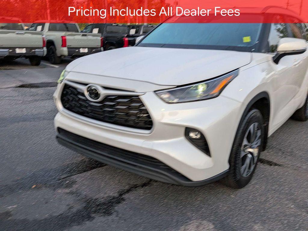 used 2024 Toyota Highlander car, priced at $44,071