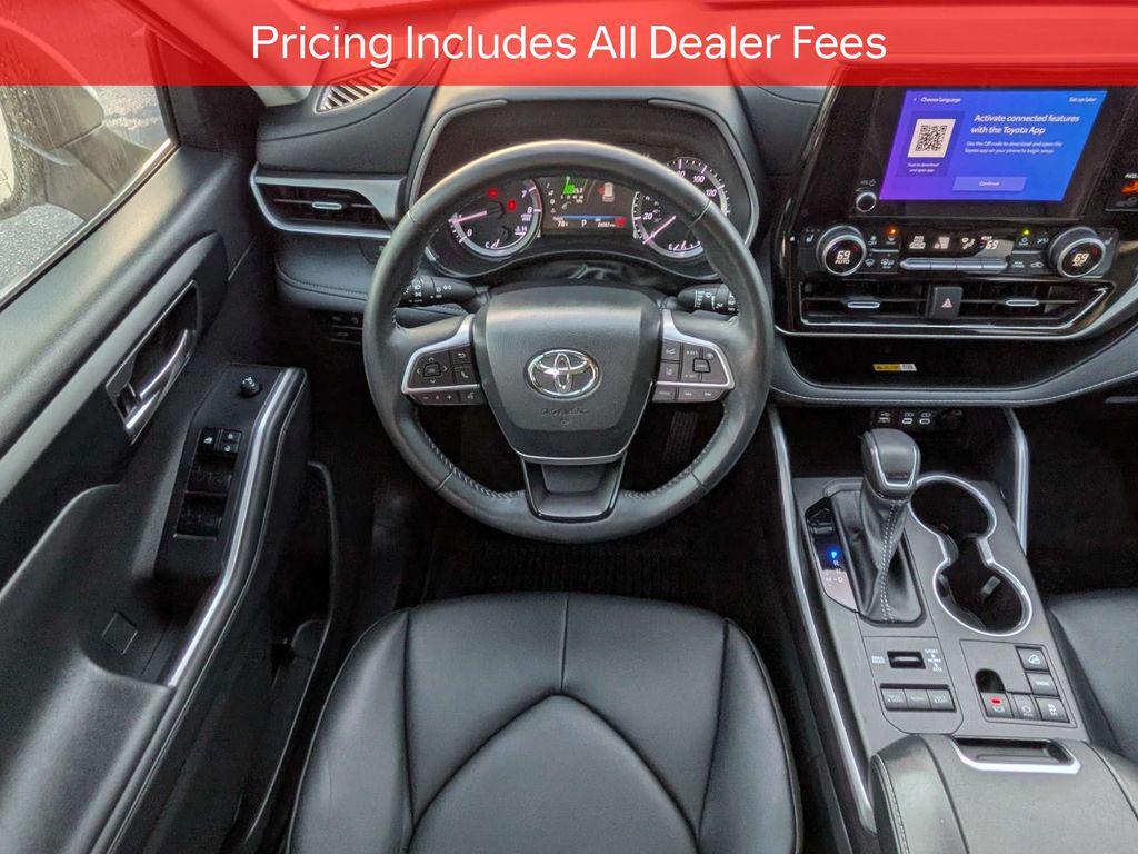 used 2024 Toyota Highlander car, priced at $44,071