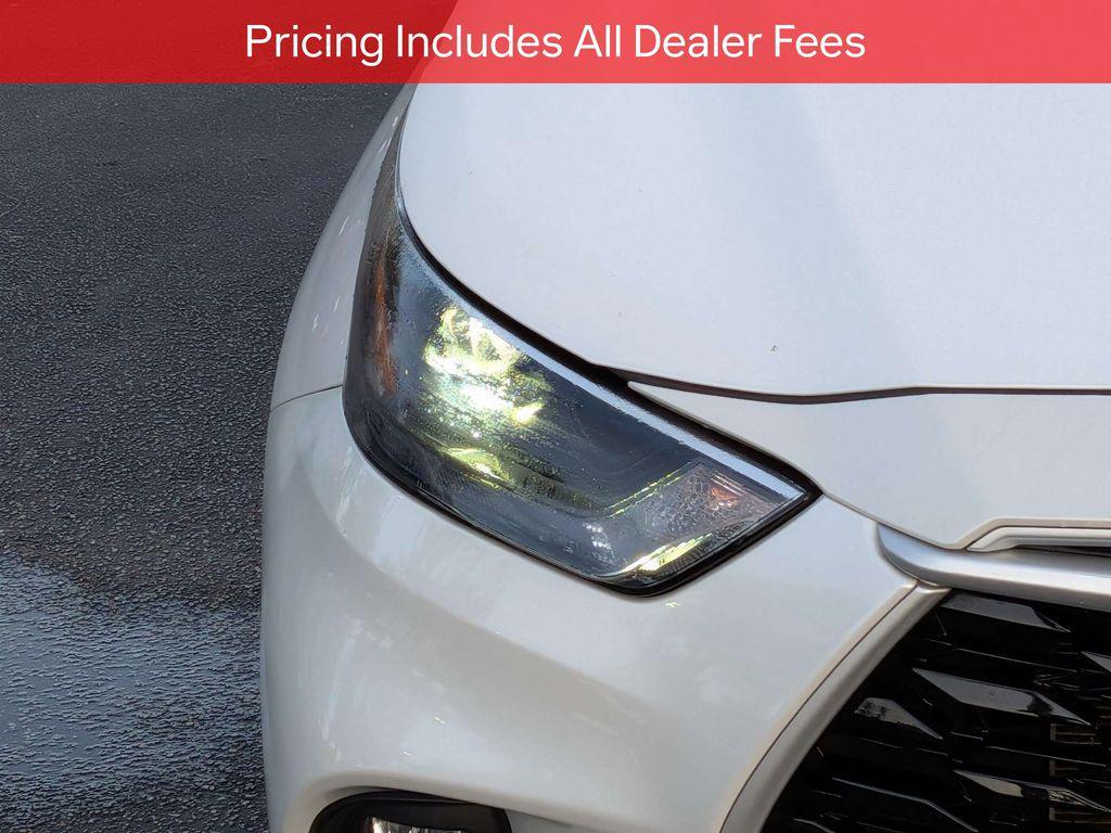 used 2024 Toyota Highlander car, priced at $44,071