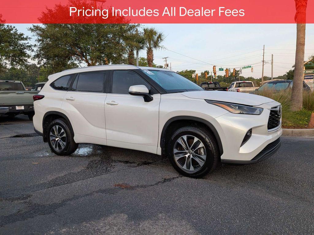 used 2024 Toyota Highlander car, priced at $44,071