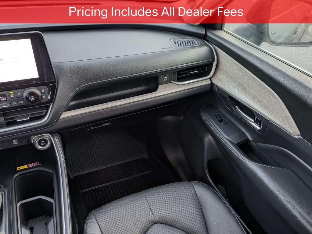 used 2025 Toyota Grand Highlander car, priced at $54,771