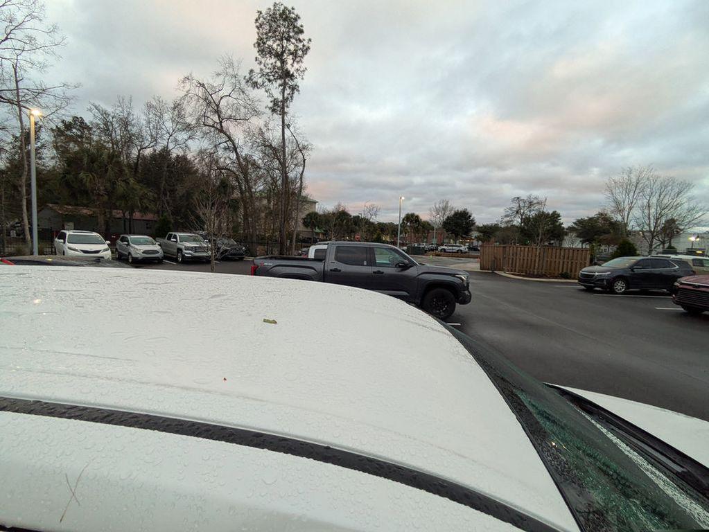 used 2015 Toyota Highlander car, priced at $9,991