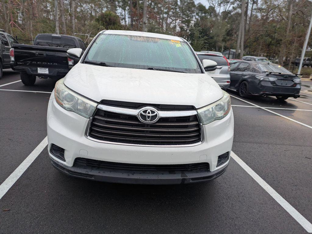 used 2015 Toyota Highlander car, priced at $9,991