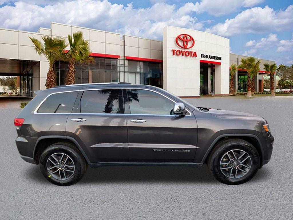 used 2018 Jeep Grand Cherokee car, priced at $13,591
