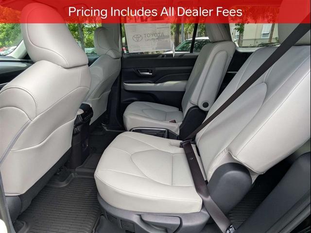 new 2026 Toyota Grand Highlander Hybrid car, priced at $51,211