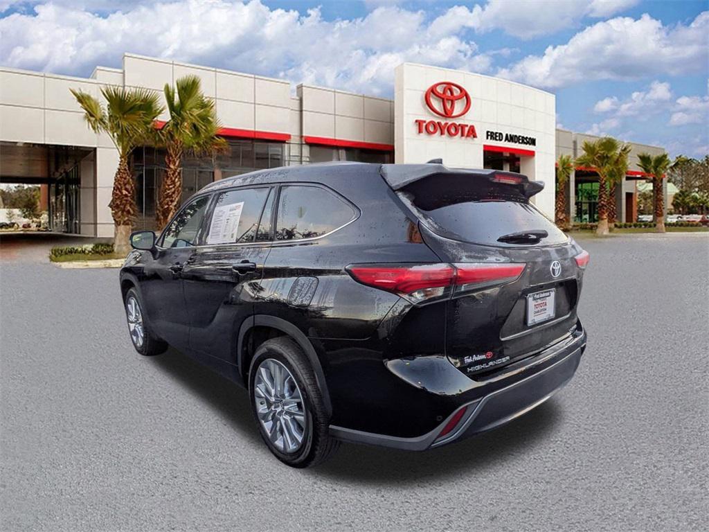 used 2023 Toyota Highlander car, priced at $36,791