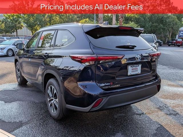 new 2026 Toyota Highlander car, priced at $51,390