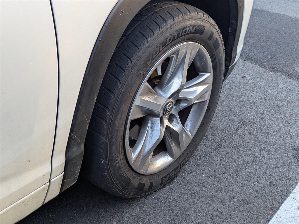 used 2017 Toyota Highlander car, priced at $23,491