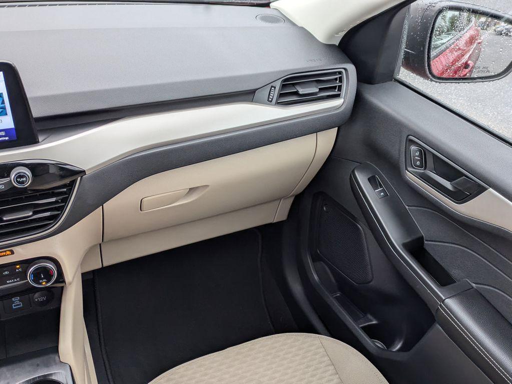 used 2022 Ford Escape car, priced at $18,291