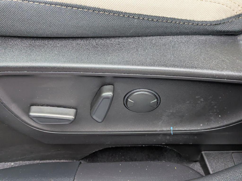 used 2022 Ford Escape car, priced at $18,291