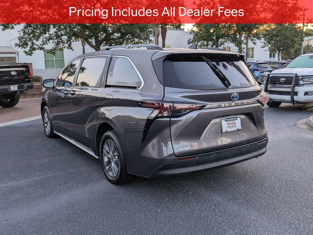 used 2023 Toyota Sienna car, priced at $45,571