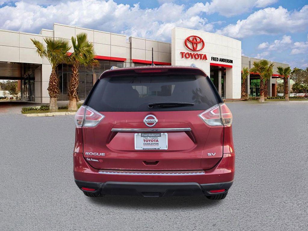 used 2015 Nissan Rogue car, priced at $13,291