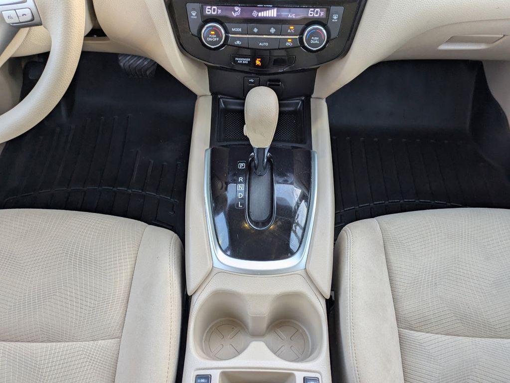 used 2015 Nissan Rogue car, priced at $13,291