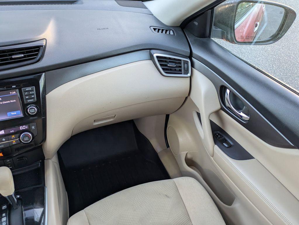 used 2015 Nissan Rogue car, priced at $13,291