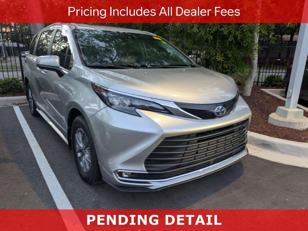 used 2024 Toyota Sienna car, priced at $49,771