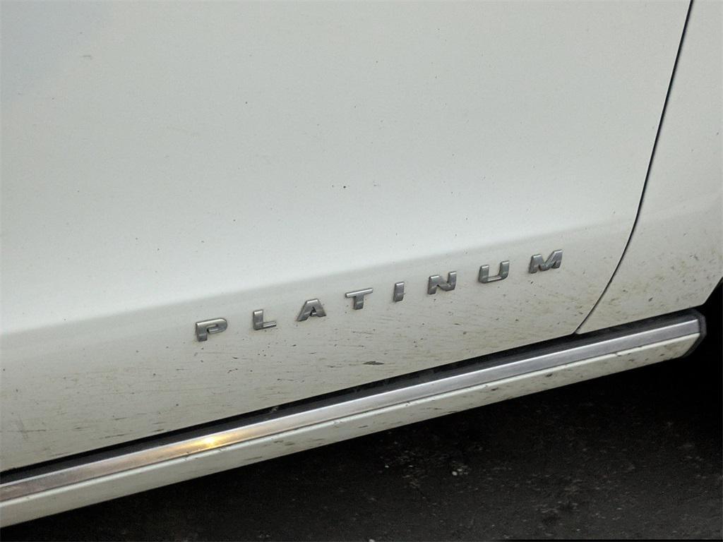 used 2021 Ford Expedition car, priced at $35,391