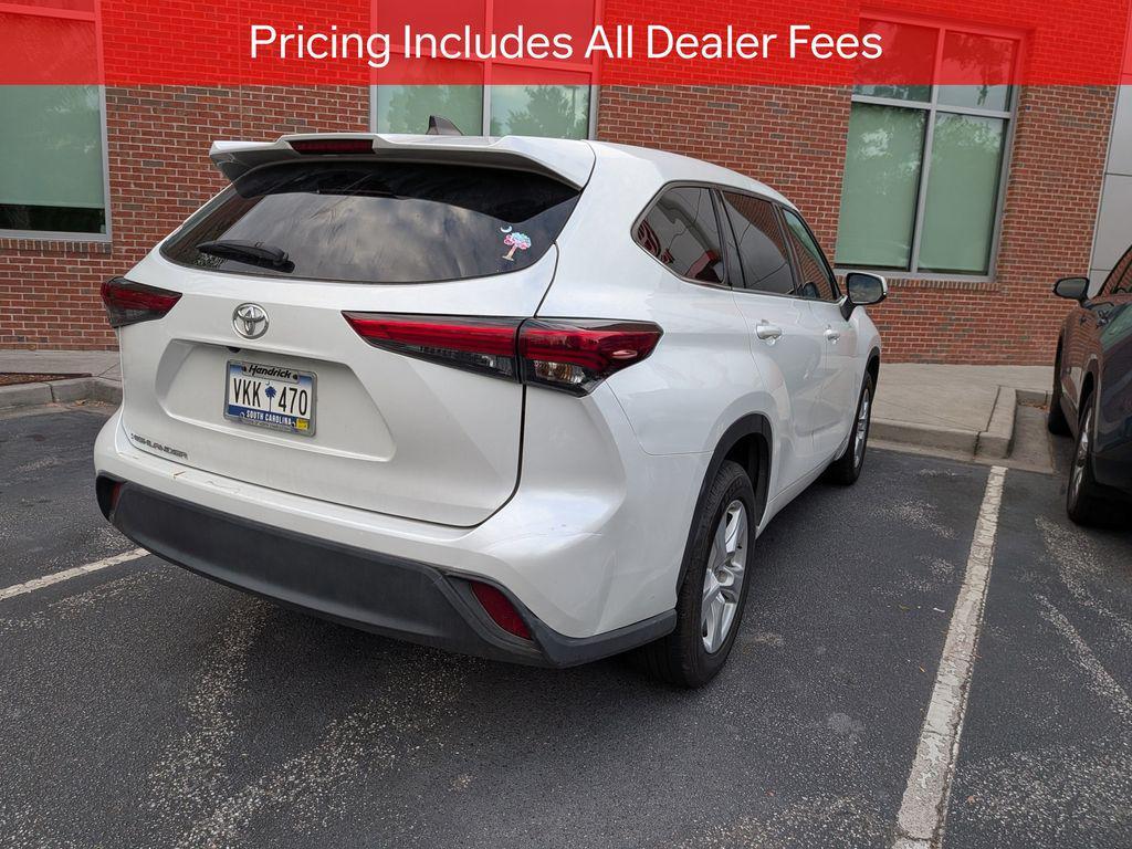 used 2022 Toyota Highlander car, priced at $26,331