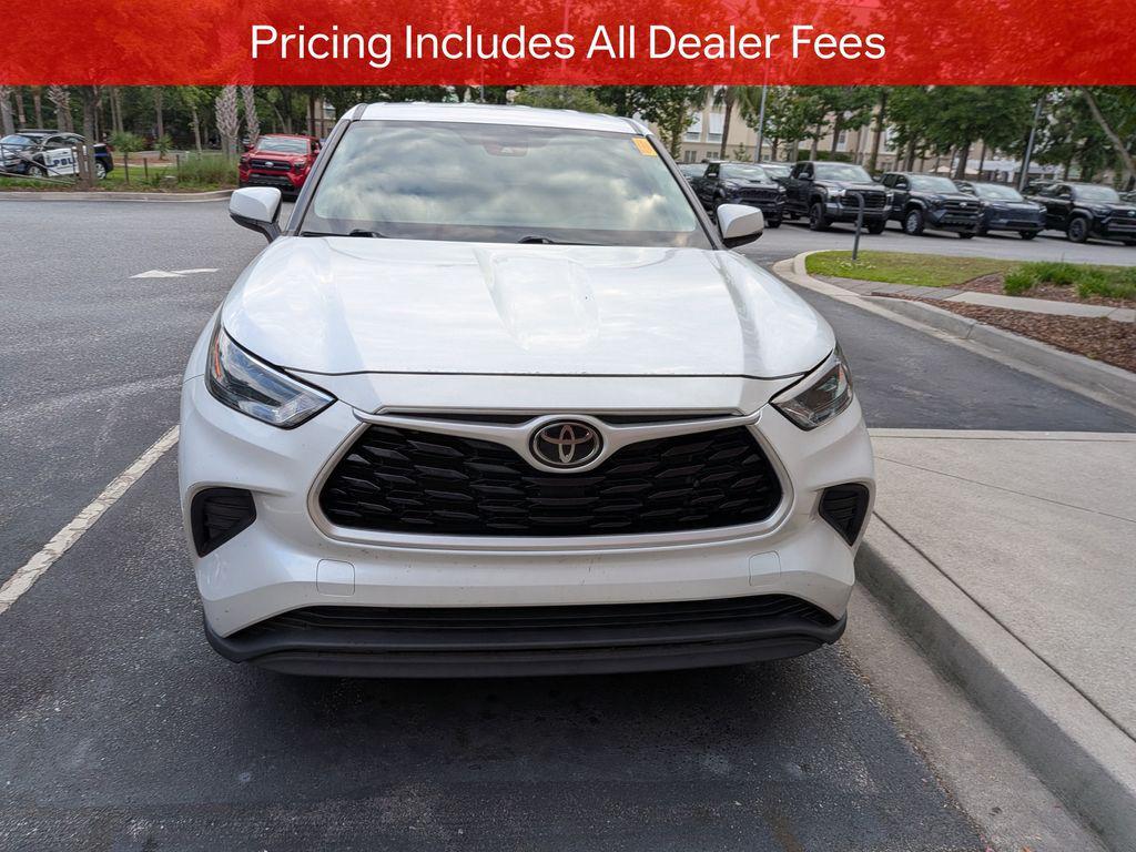 used 2022 Toyota Highlander car, priced at $26,331