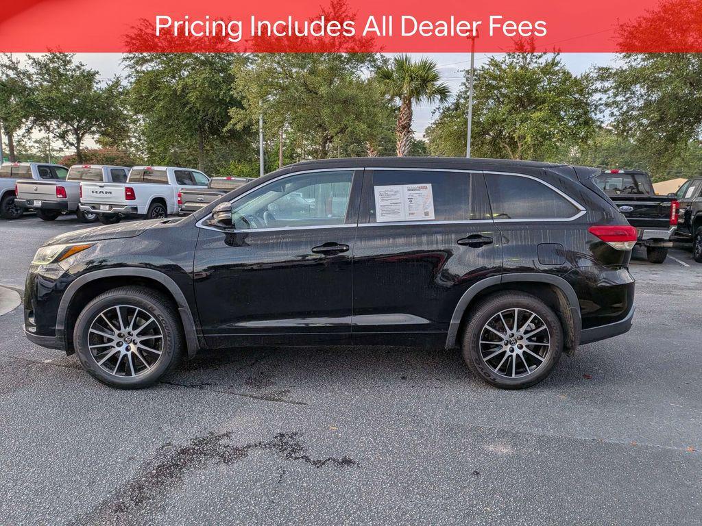 used 2017 Toyota Highlander car, priced at $18,531