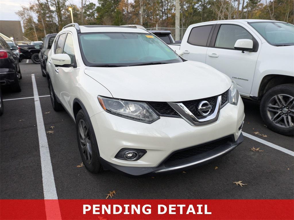 used 2015 Nissan Rogue car, priced at $15,291