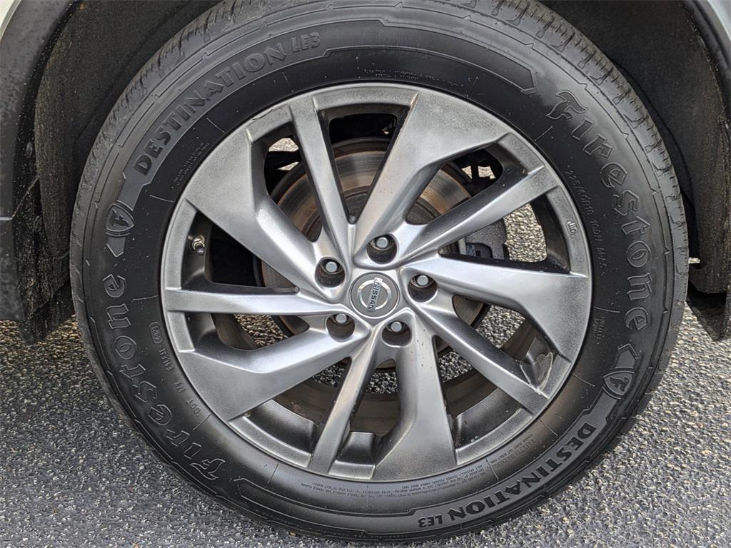 used 2015 Nissan Rogue car, priced at $14,491