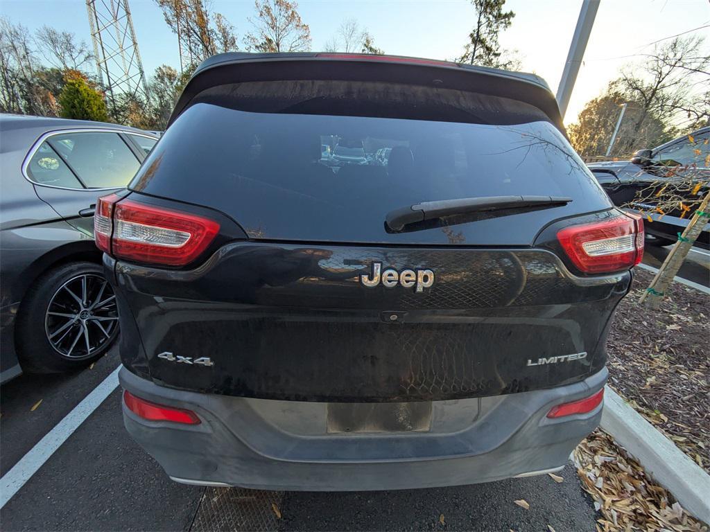 used 2016 Jeep Cherokee car, priced at $11,291