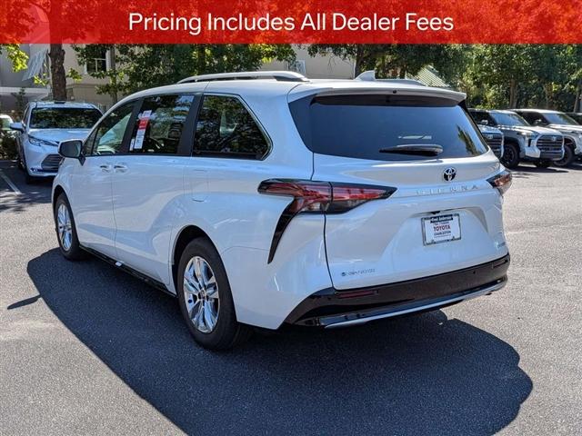 new 2026 Toyota Sienna car, priced at $60,320
