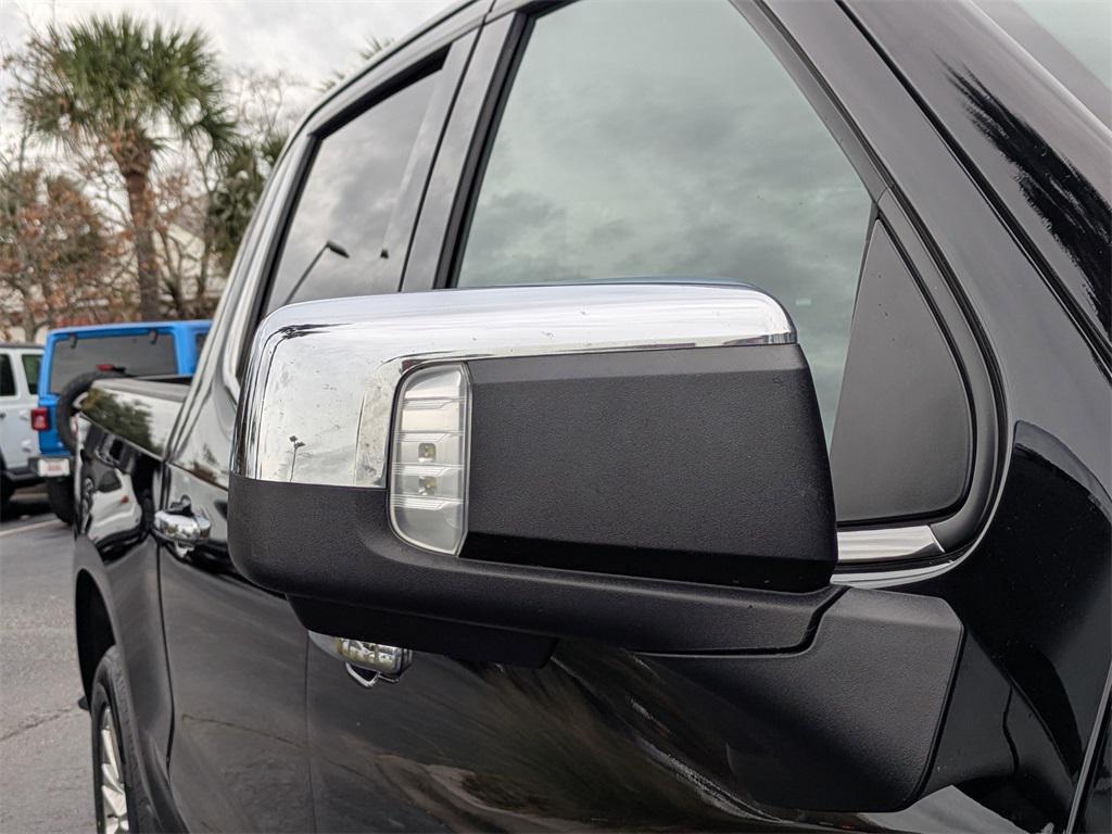 used 2021 Chevrolet Silverado 1500 car, priced at $38,991