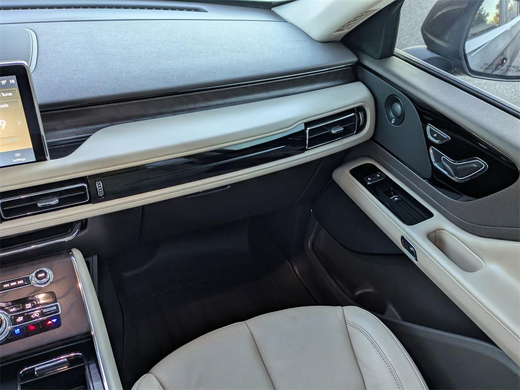 used 2022 Lincoln Aviator car, priced at $39,291