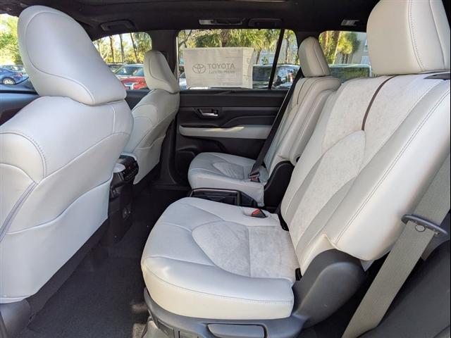 new 2026 Toyota Grand Highlander Hybrid car, priced at $64,071