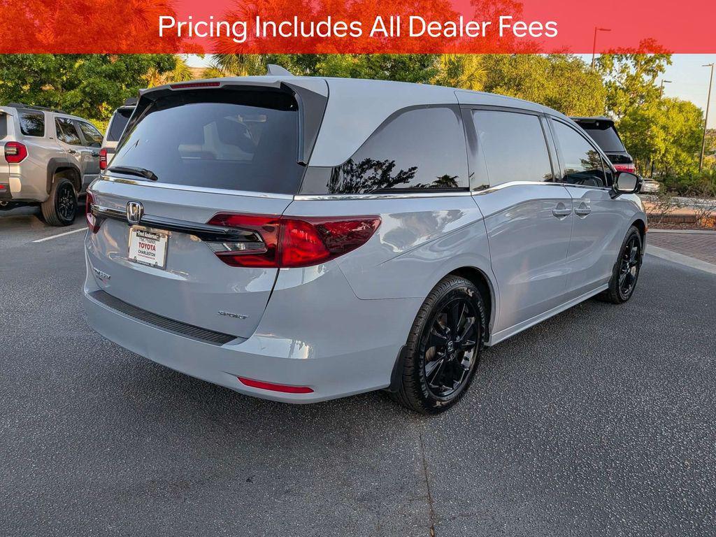 used 2024 Honda Odyssey car, priced at $34,371