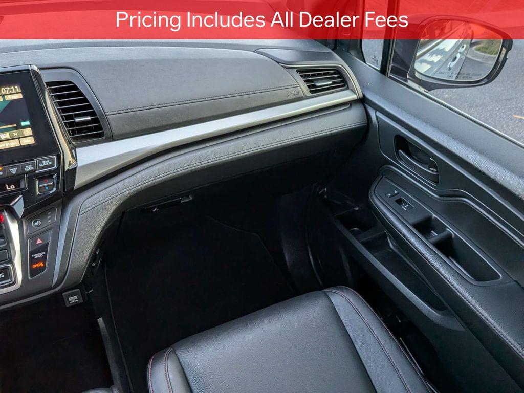used 2024 Honda Odyssey car, priced at $34,371