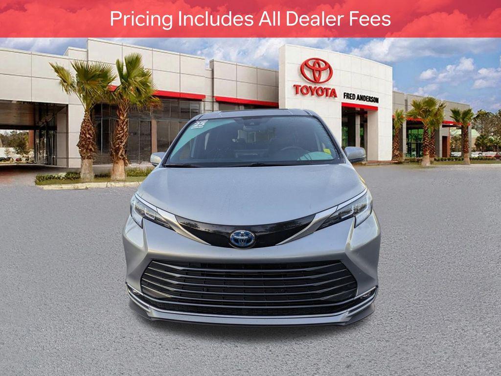 used 2025 Toyota Sienna car, priced at $54,571