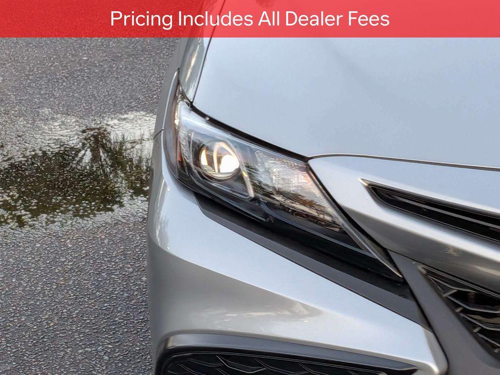 used 2024 Toyota Camry Hybrid car, priced at $30,031