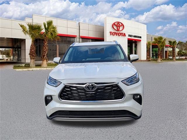 new 2026 Toyota Highlander car, priced at $56,726