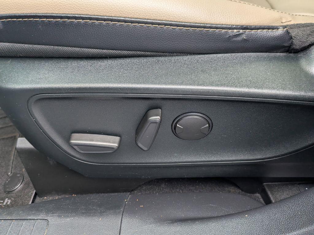 used 2022 Ford Escape car, priced at $23,331