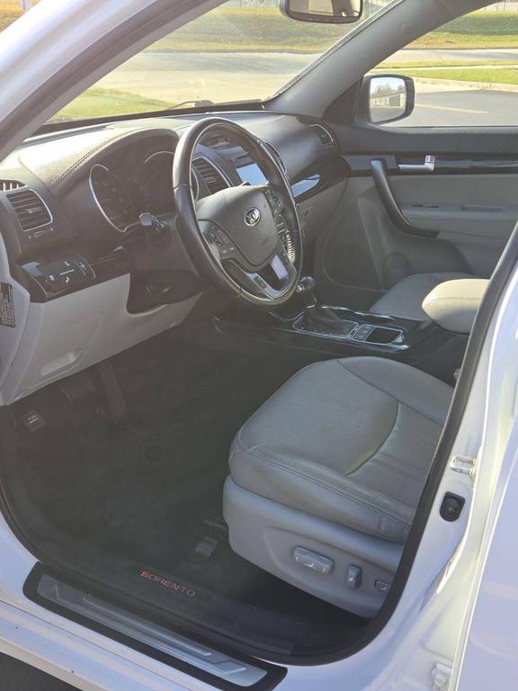 used 2015 Kia Sorento car, priced at $8,995