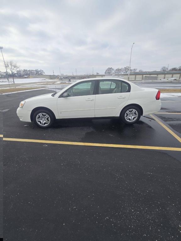 used 2008 Chevrolet Malibu Classic car, priced at $4,995
