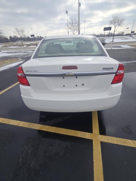 used 2008 Chevrolet Malibu Classic car, priced at $4,995