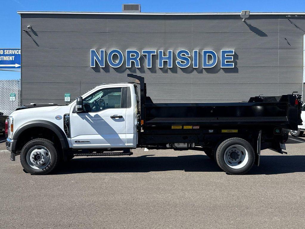 new 2025 Ford F-450 car, priced at $85,711