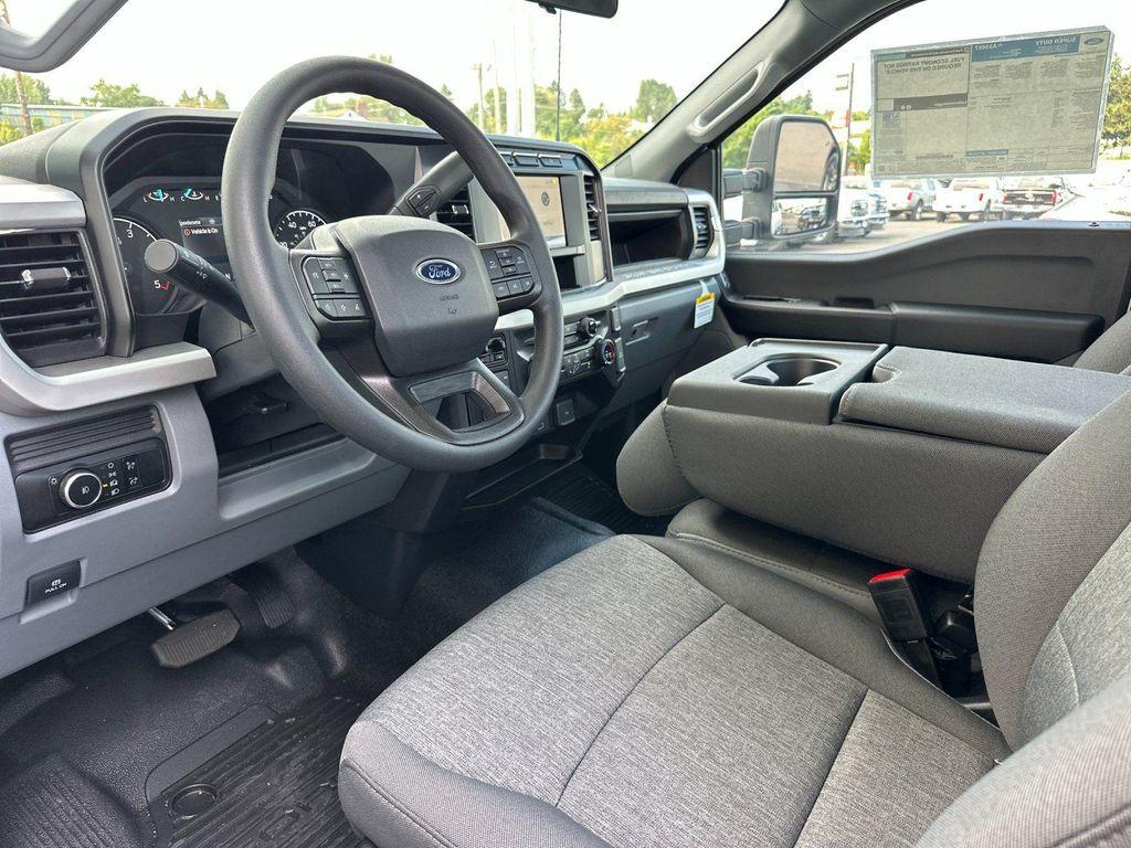 new 2024 Ford F-450 car, priced at $65,834