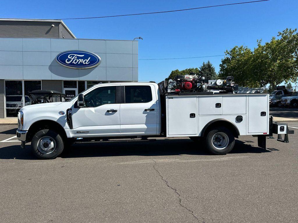 new 2024 Ford F-350 car, priced at $149,995