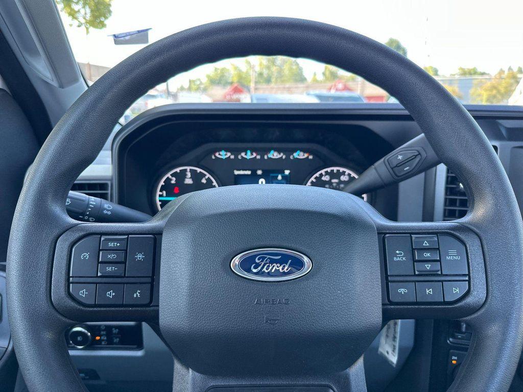 new 2024 Ford F-350 car, priced at $71,049