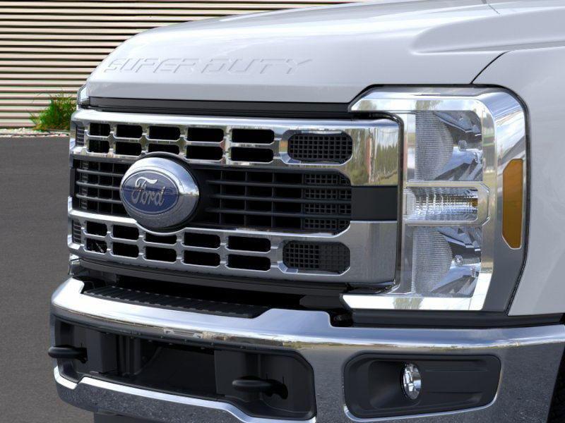 new 2025 Ford F-350 car, priced at $53,375