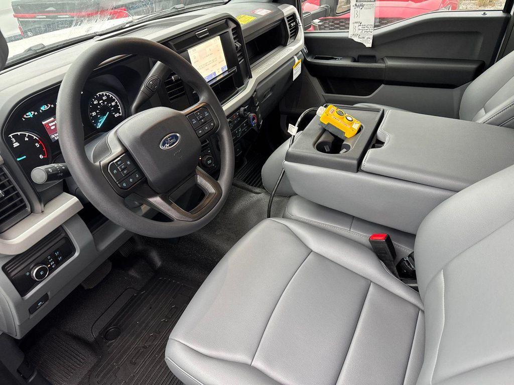 new 2025 Ford F-450 car, priced at $79,996