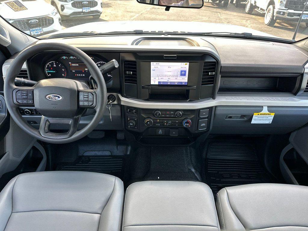 new 2025 Ford F-350 car, priced at $68,998
