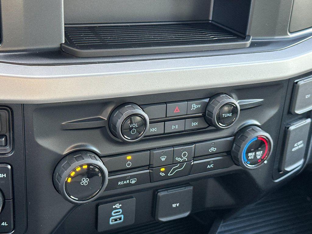 new 2025 Ford F-350 car, priced at $68,998