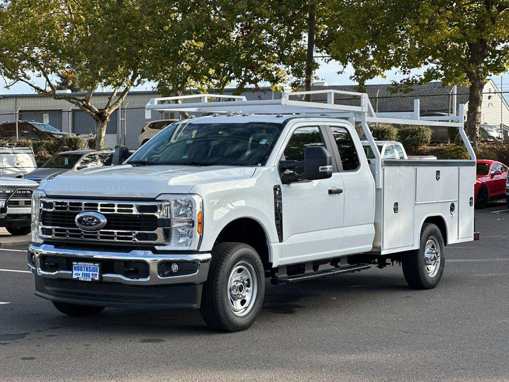 new 2025 Ford F-350 car, priced at $68,998